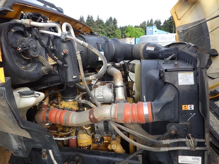 2009-ford-f650-image-25