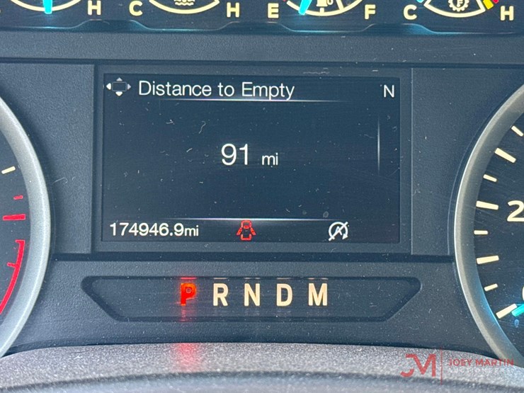 2018-ford-f150-xlt-image-37