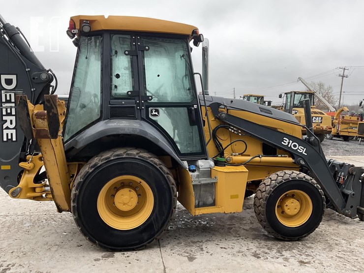 2018-deere-310sl-image-5