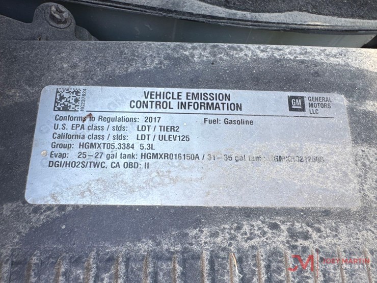 2017-chevrolet-1500-image-23