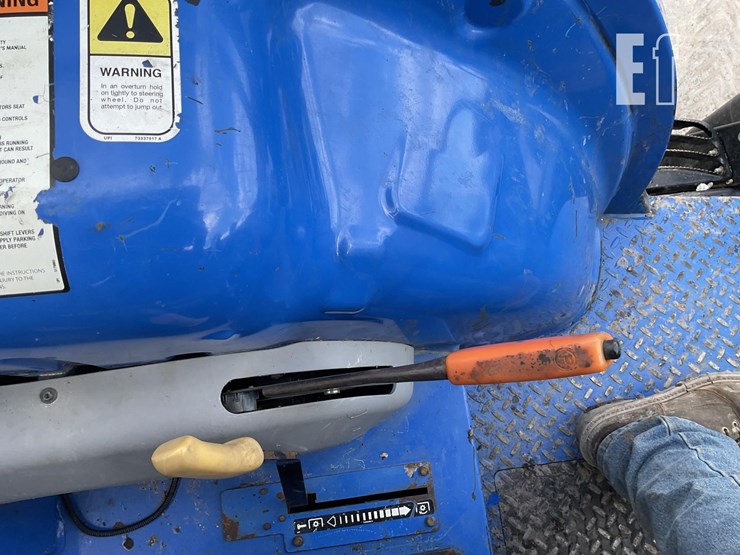 2018-new-holland-ts6.110-image-11