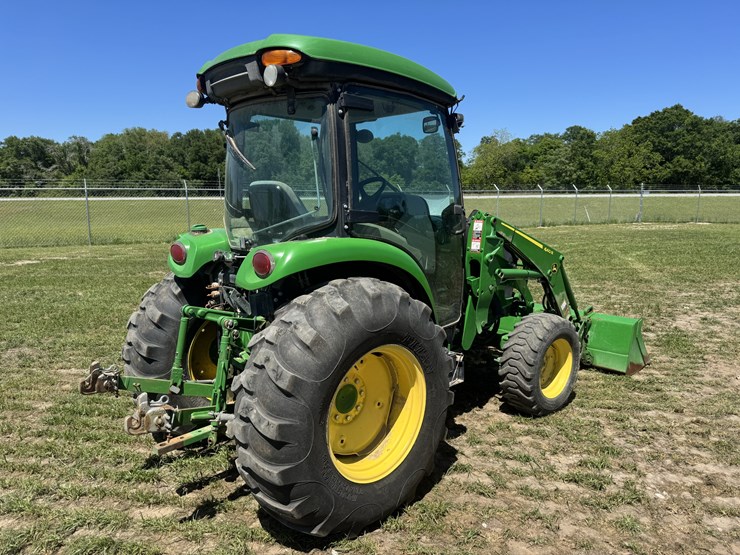 2018-john-deere-4066r-image-6
