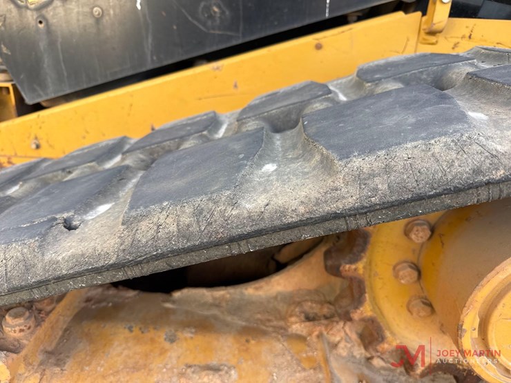 2015-caterpillar-279d-image-9