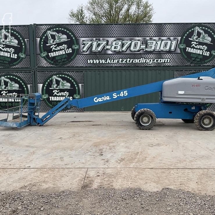 2005 GENIE S45
