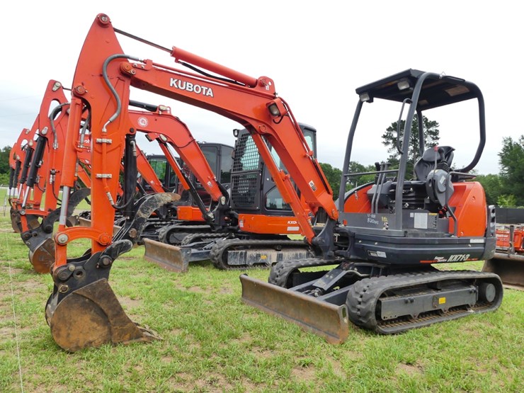 kubota-kx71-3-image-1