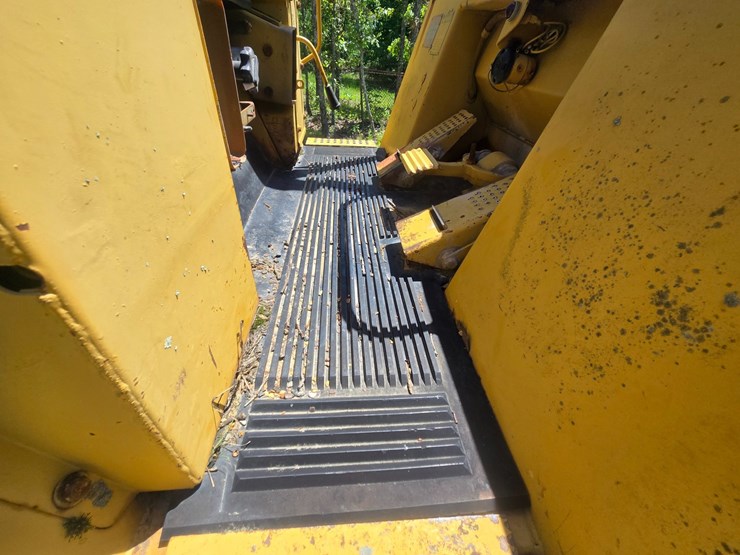 caterpillar-963-image-45
