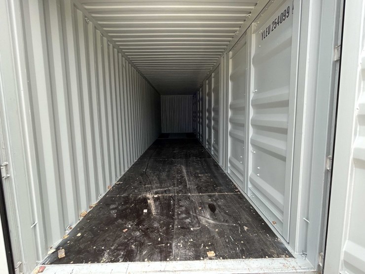 #100-•-40'-high-cube-storage-container-image-9
