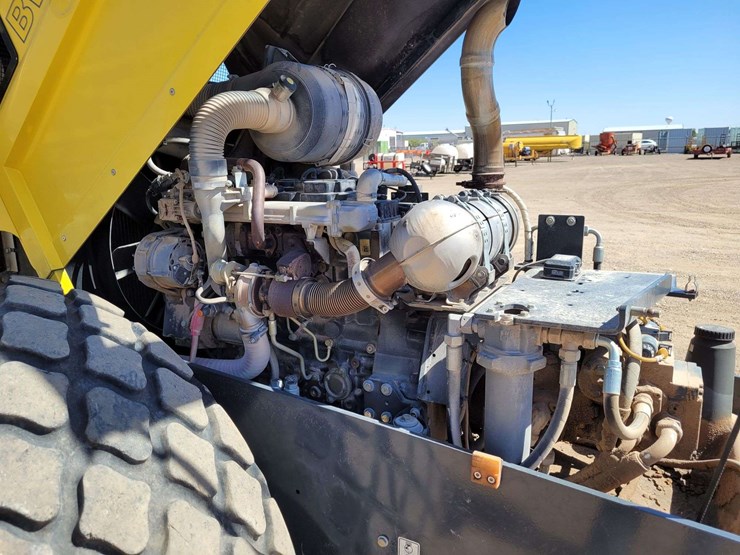 bomag-bw211d-50-image-12