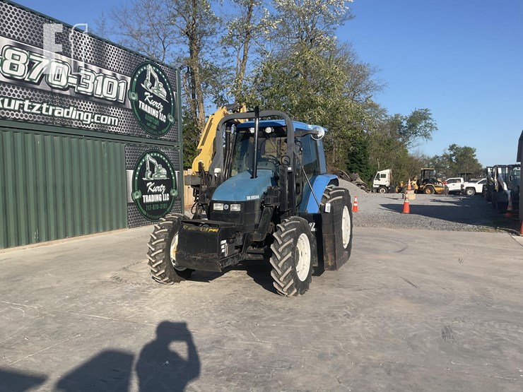 2000-new-holland-ts110-image-8