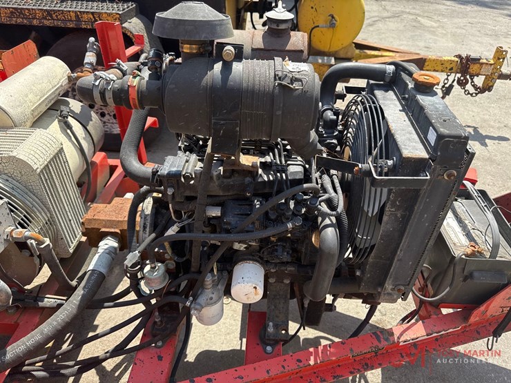 2006-crafco-ss125dc-125-pot-hole-patcher-image-12