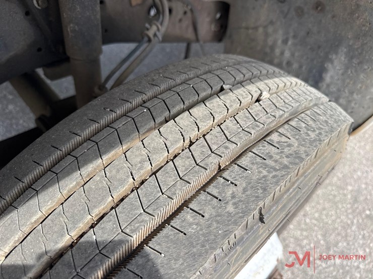 2001-ford-f450-xlt-image-8
