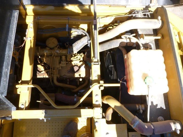 2019-caterpillar-335f-lcr-image-40