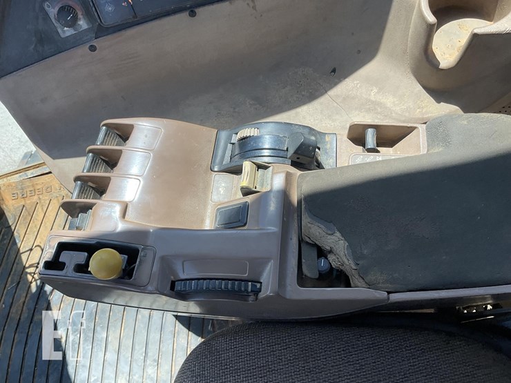 1998-john-deere-8400-image-12