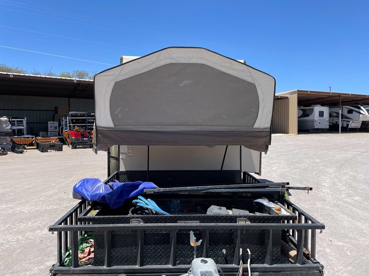 #171-•-2015-rockwood-hw-camper-(has-tx-title)-image-4