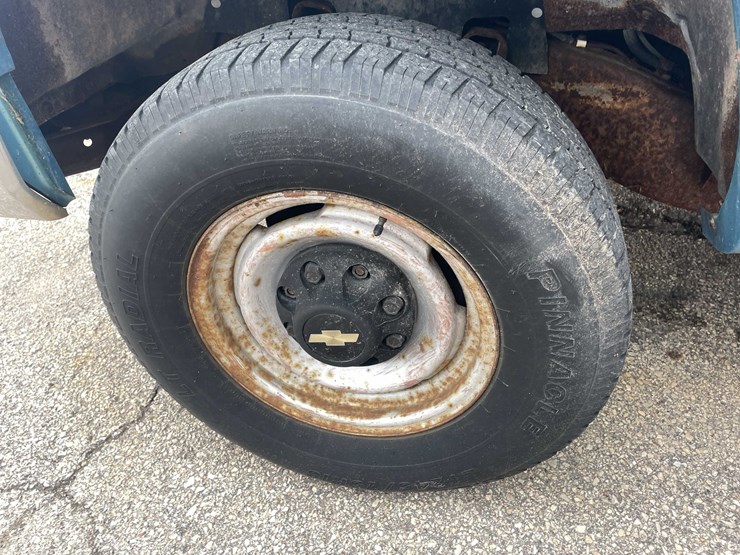 #1476-•-1993-chevy-3/4-ton-truck-(has-wi-title)(of)-image-45