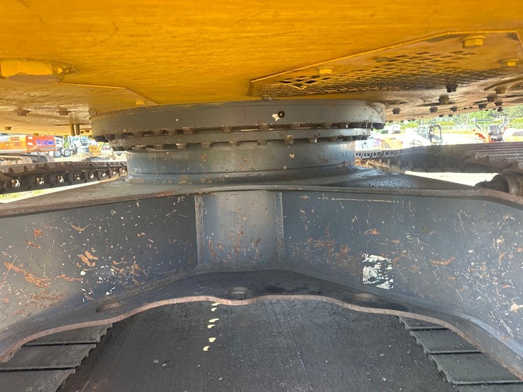 2021-komatsu-pc138us-11-image-26