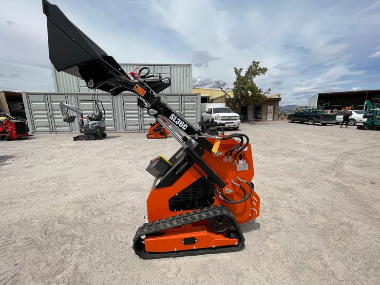 #3052-•-unused-2026-skid-steer-loader-image-32