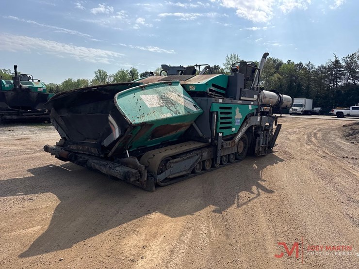vogele-vision-5200-2-tracked-asphalt-paver-image-7