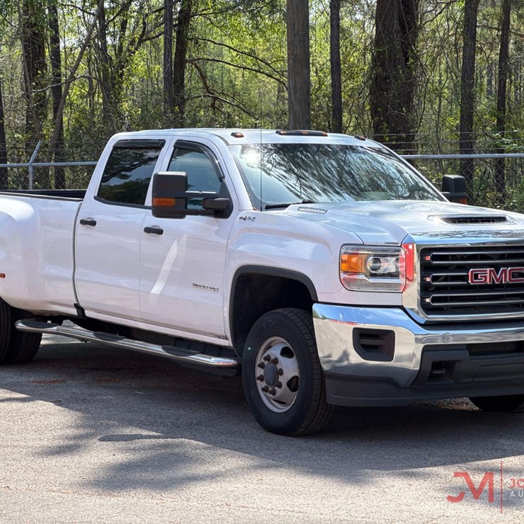 2018 GMC 3500