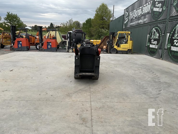 2023-kubota-scl1000-image-3