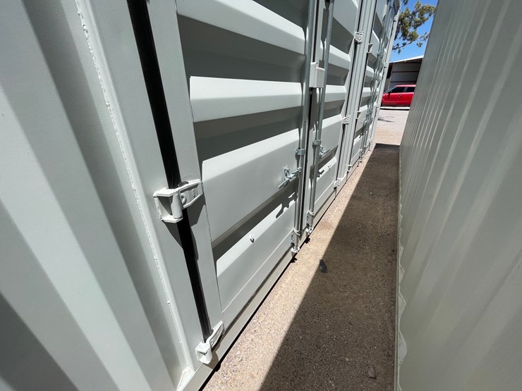 #102-•-40'-high-cube-multi-door-shipping-container-image-10