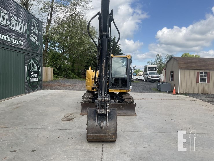 2023-deere-85g-image-7