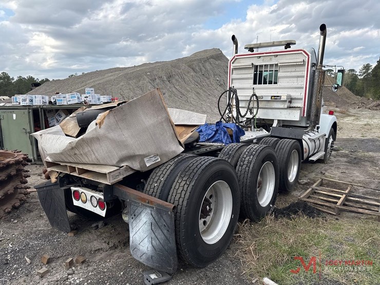 2005-kenworth-t800-image-2