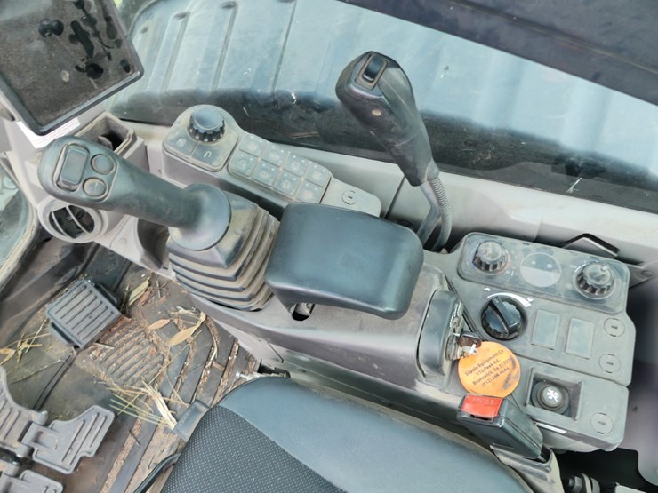 kubota-u55-5-image-14