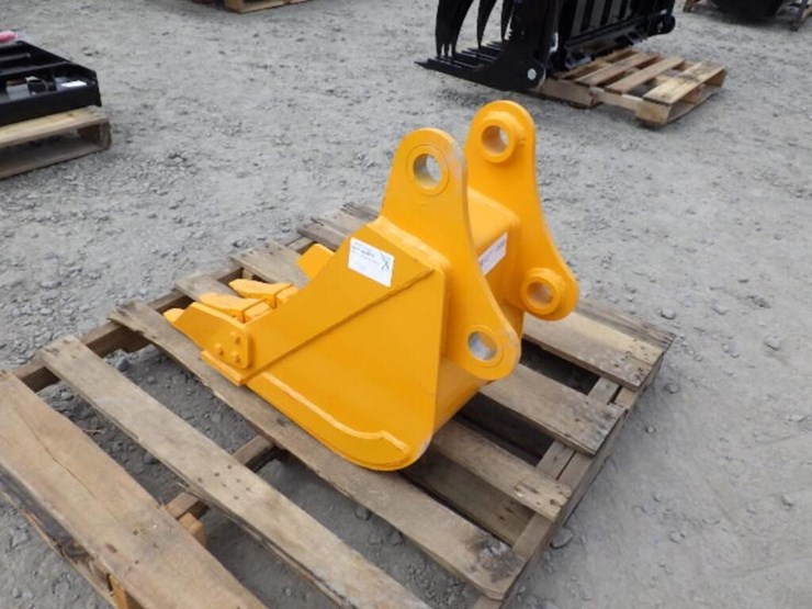 caterpillar-305-image-2