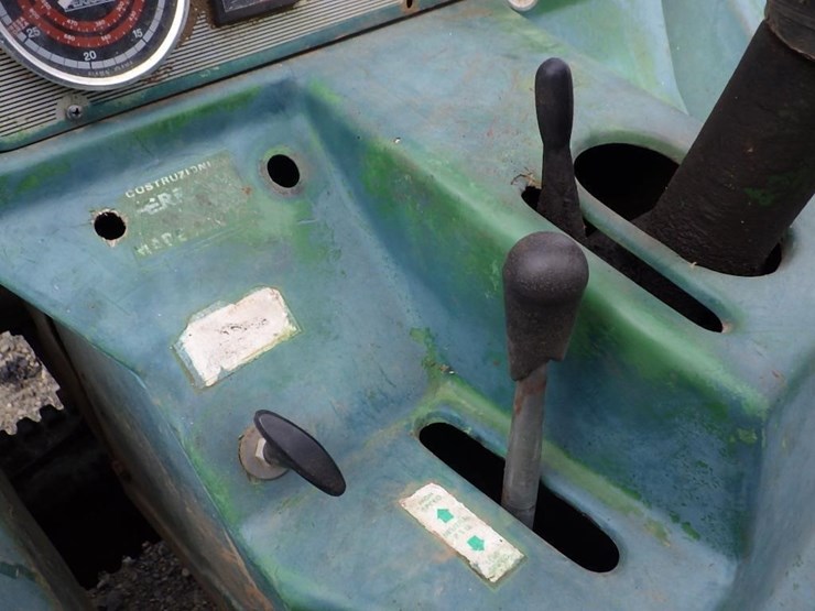 ferrari-85-tractor-image-25