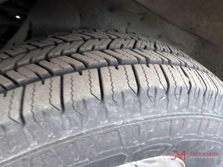 2018-chevrolet-3500-image-5