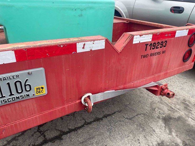 #1496-•-2015-chilton-utility-trailer-(has-wi-title)-(of)-image-12
