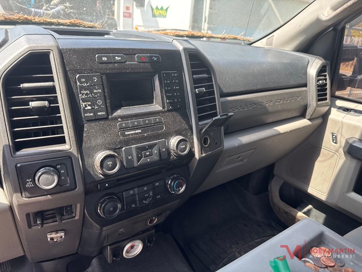2017-ford-f250-xl-image-19
