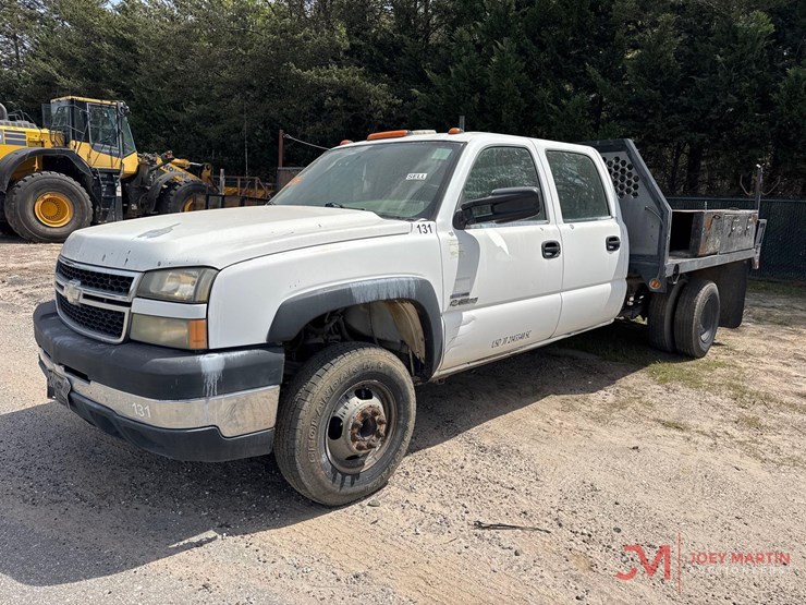 2007-chevrolet-3500-image-6