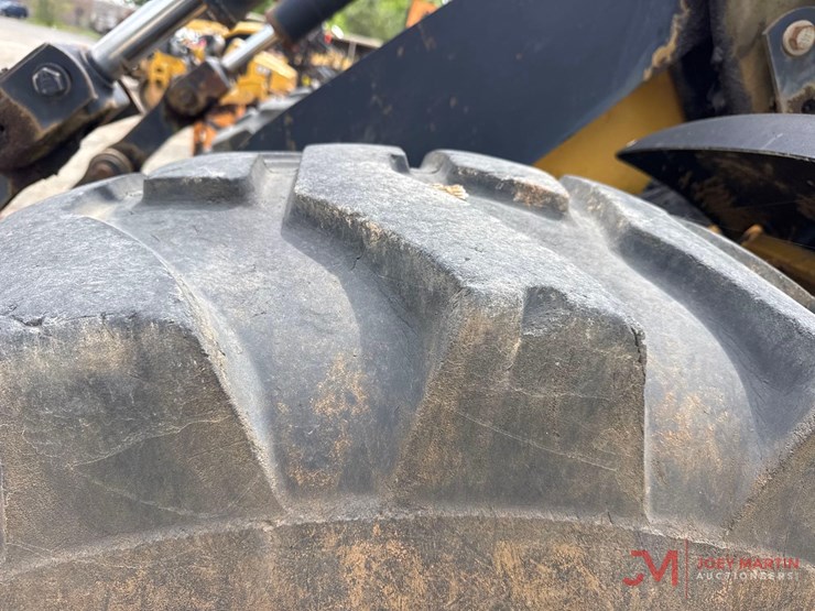 1994-caterpillar-it28g-image-12