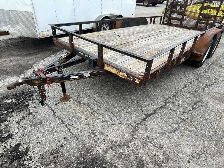 #1488-•-2018-pj-trailer-utility-trailer-(has-wi-title)-(of)-image-9