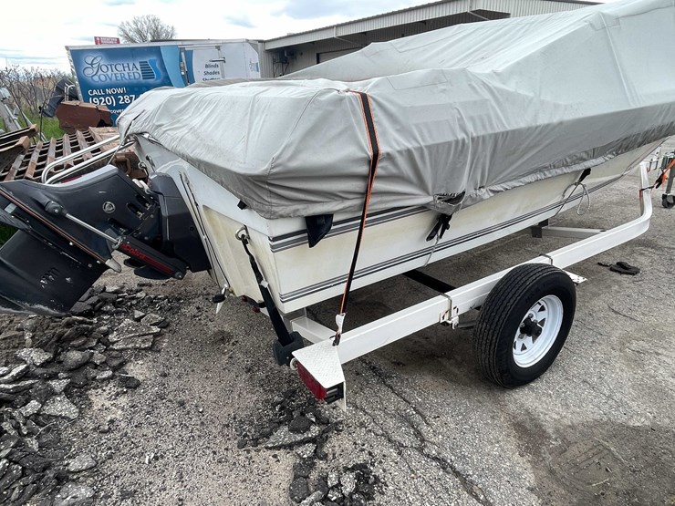 #1489-•-1991-17'-renker-fiberglass-boat-(has-wi-title)-image-21