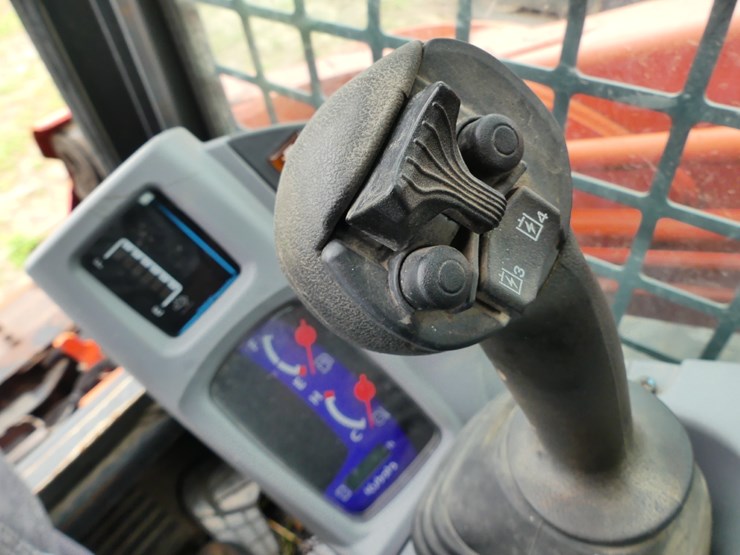 2020-kubota-svl95-2s-image-15