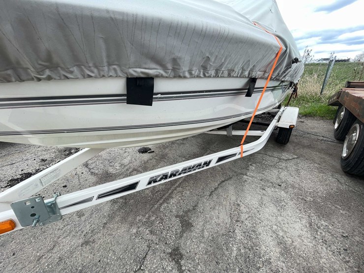 #1489-•-1991-17'-renker-fiberglass-boat-(has-wi-title)-image-38