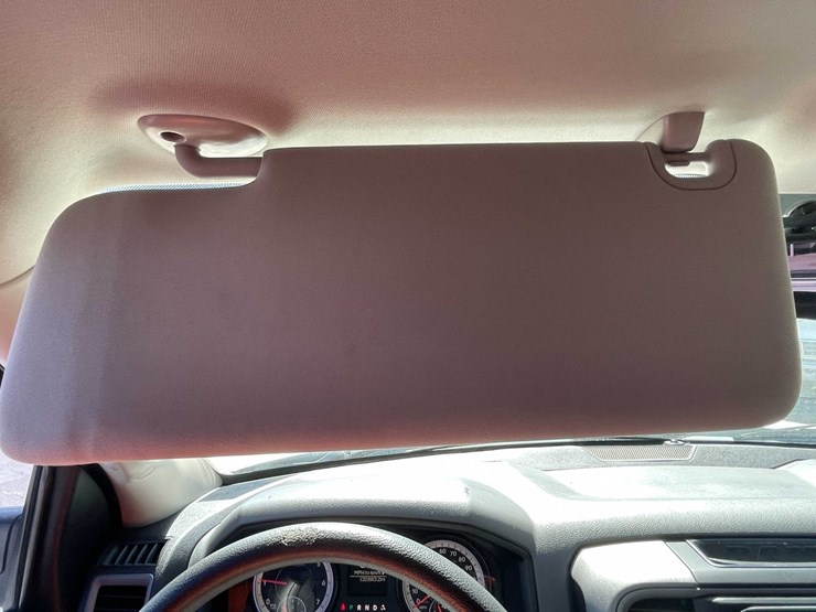 2016-dodge-2500-image-86