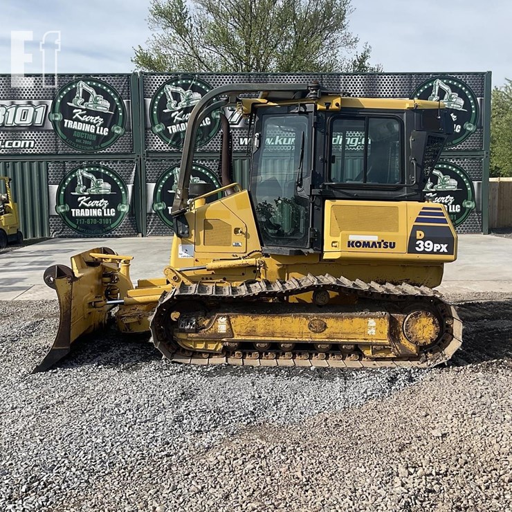 2012 KOMATSU D39PX-22