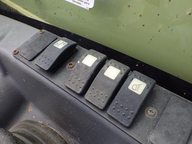 2015-jlg-g5-18a-image-29