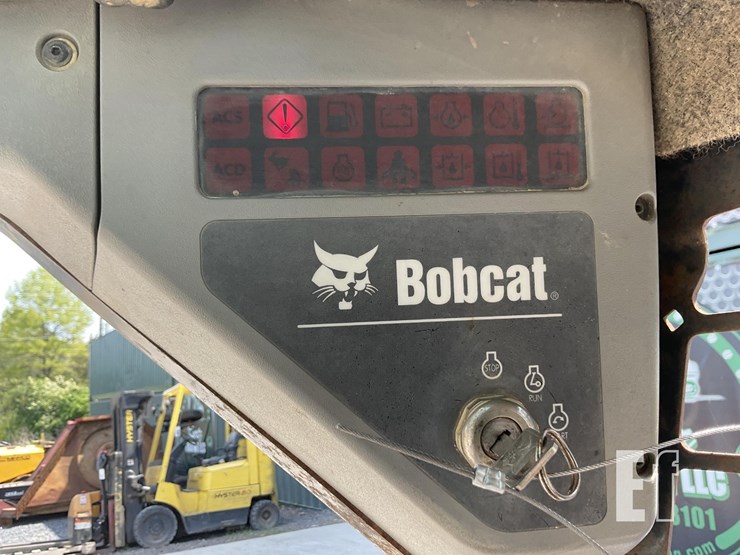 2005-bobcat-t190-image-15