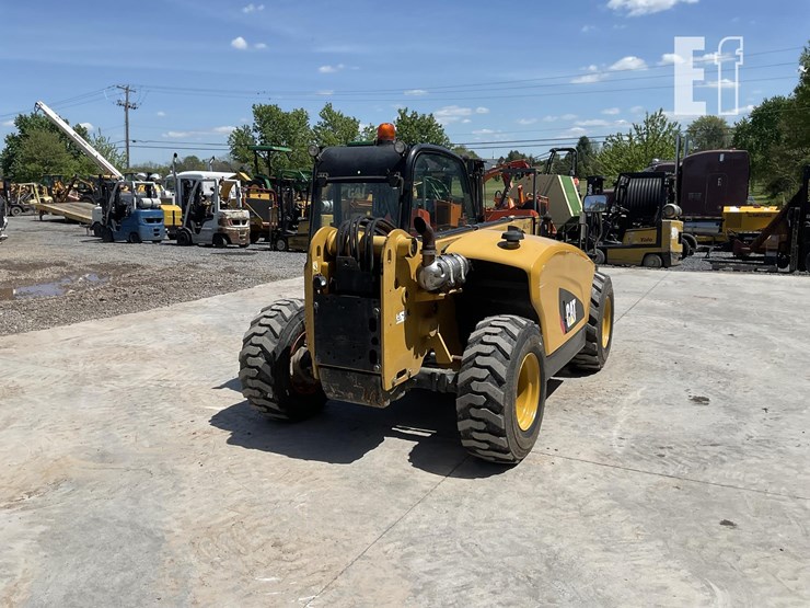 2015-caterpillar-th255c-image-4