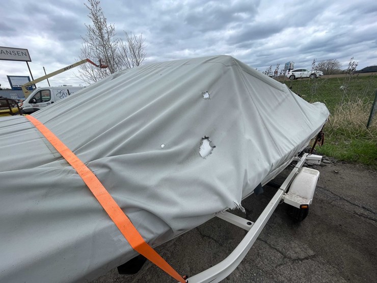 #1489-•-1991-17'-renker-fiberglass-boat-(has-wi-title)-image-37