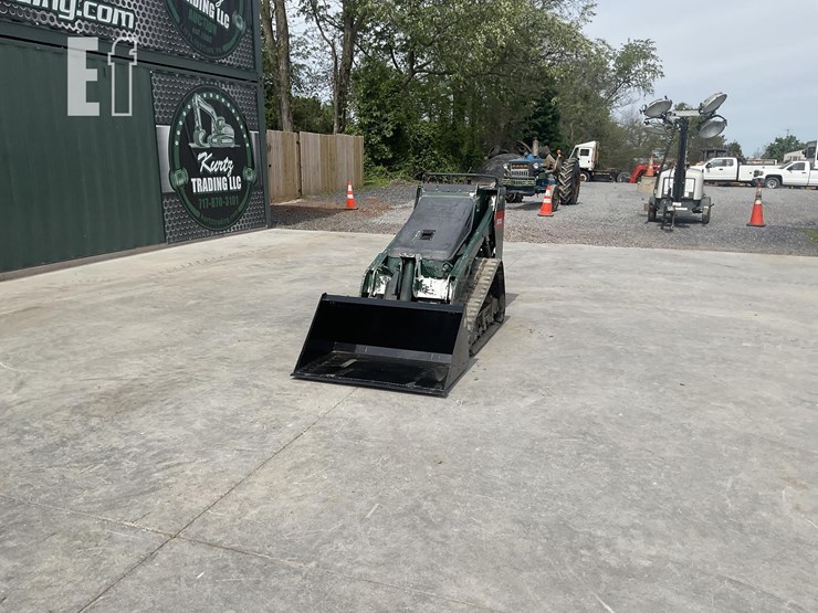 2019-bobcat-mt85-image-8