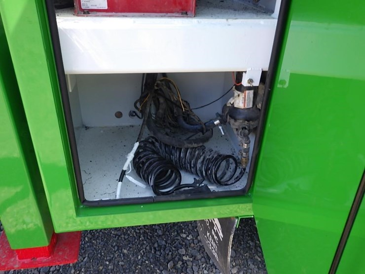 2006-kenworth-t800-image-31