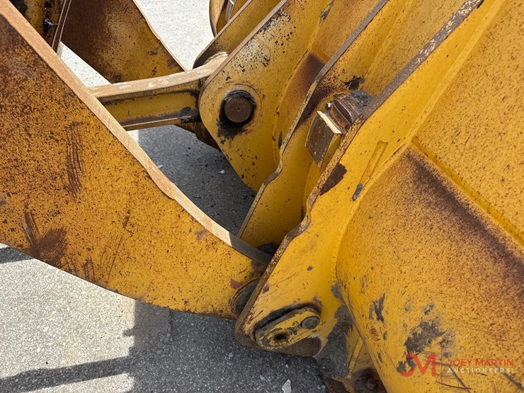 2017-komatsu-wa470-8-image-28
