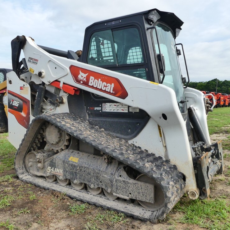 2025 BOBCAT T86