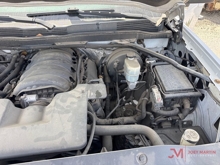 2015-chevrolet-silverado-1500-lt-image-22